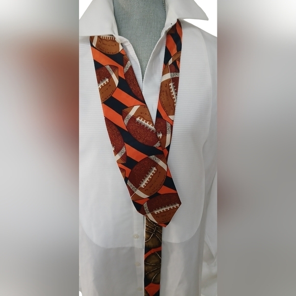 Vintage Tie Robert Talbott ELJO's University of Virginia Football Silk - Picture 5 of 12